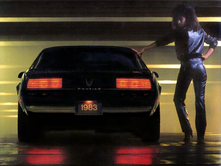 Pontiac Firebird Trans Am 1983 года  (фото 22 из 22)